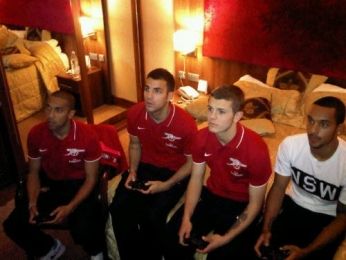 Что делают футболисты перед матчем