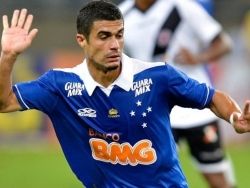 Днепр покупает защитника Крузейро