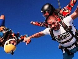 «Реал» может наказать Бензема за прыжок с парашютом