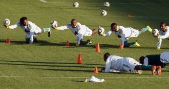 Чем занимаются футболисты на тренировках?